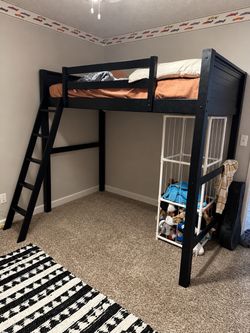 Twin loft bed