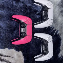 PS5 Controllers 