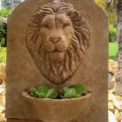 Lion Head fountain 