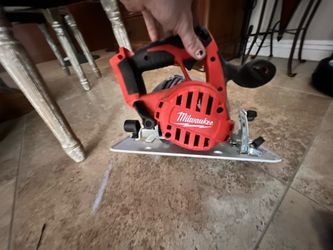 Milwaukee circular saw cordless