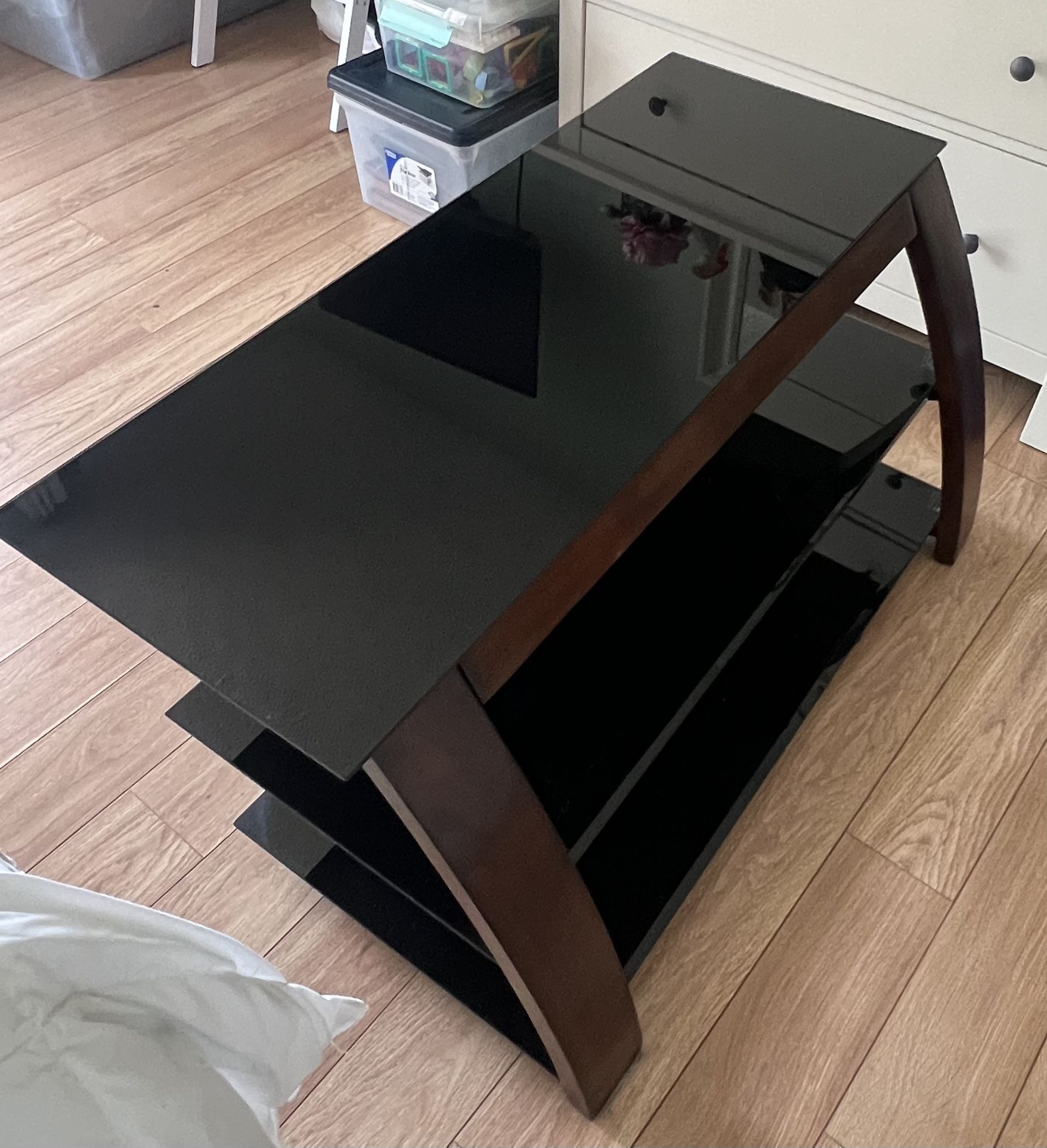 Flat Screen TV Table / Use For Any Shelves 15x40”