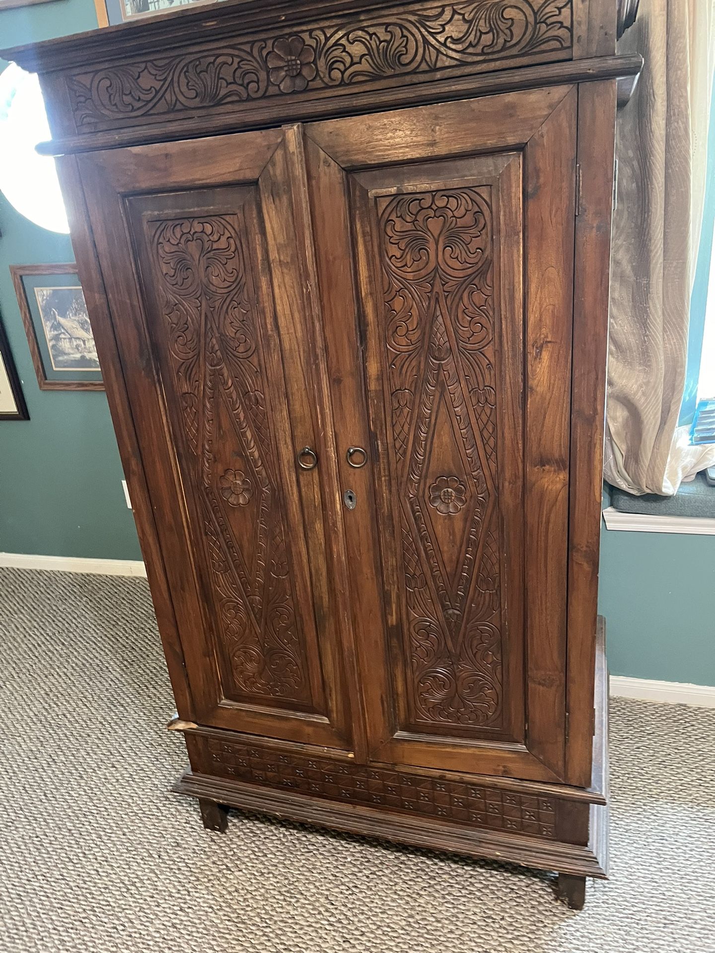 Armoire