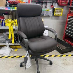 La-Z-Boy Nova Ergonomic Polyurethane Swivel Executive Chair, Brown