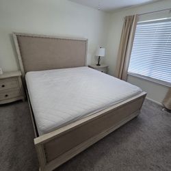 KING SIZE BED FRAME