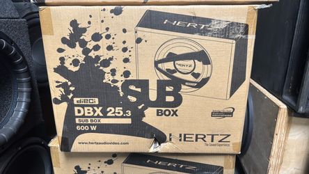 10 inch sub with box