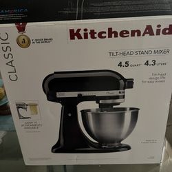 Kitchen  Aid Mixer