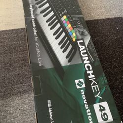 Launchkey 49 (electric keyboard)