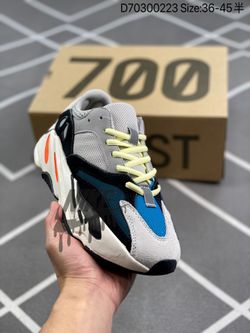 Yeezy 700 cheap size 4