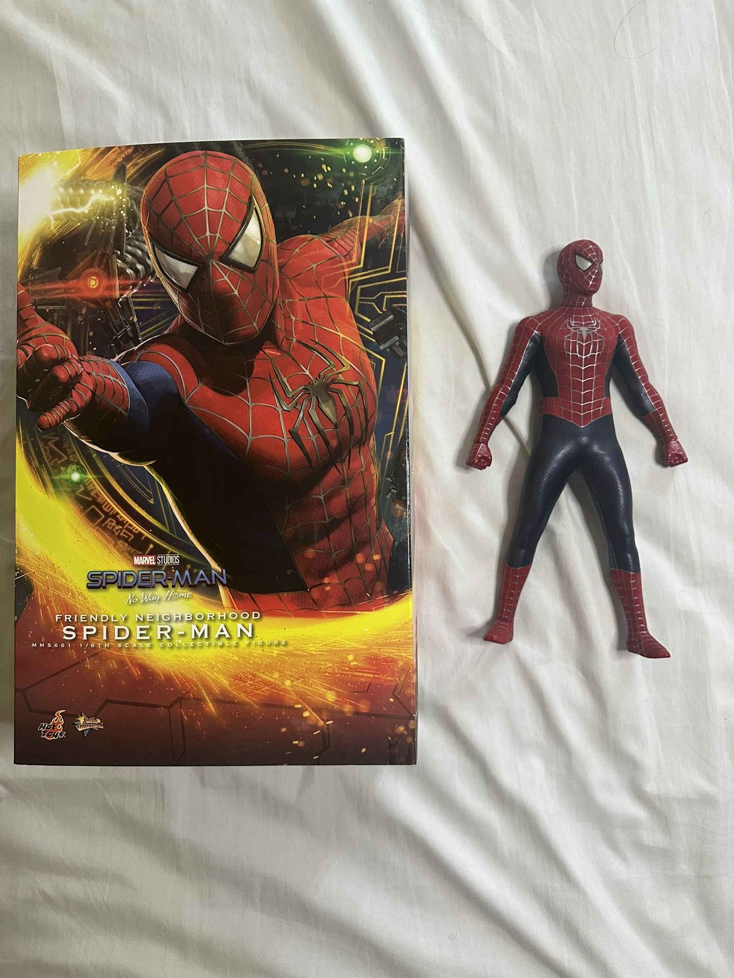Hot Toys Friendly Neighborhood Spiderman
