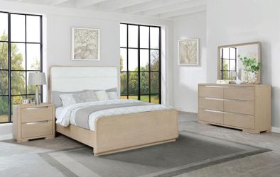 Bedroom set 4 pc Light Elm  finish, Cream fabric, New Especial price