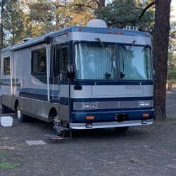 1995 Safari Motorhome  