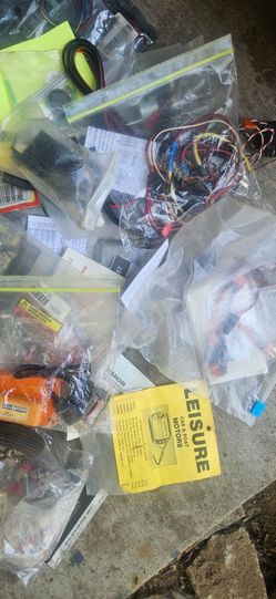 Mix of rc airplane electrical parts. Lots of them not opened