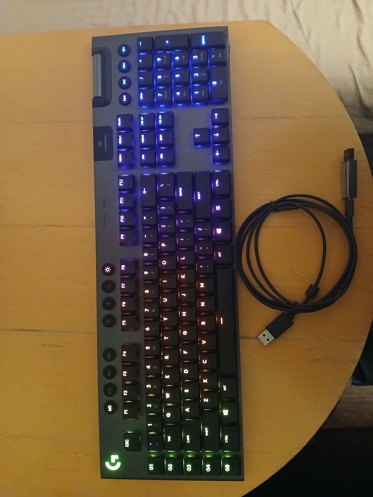 Logitech G915 TACTILE
