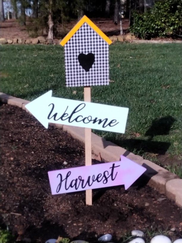 Garden/Front Yard Signs For Sale