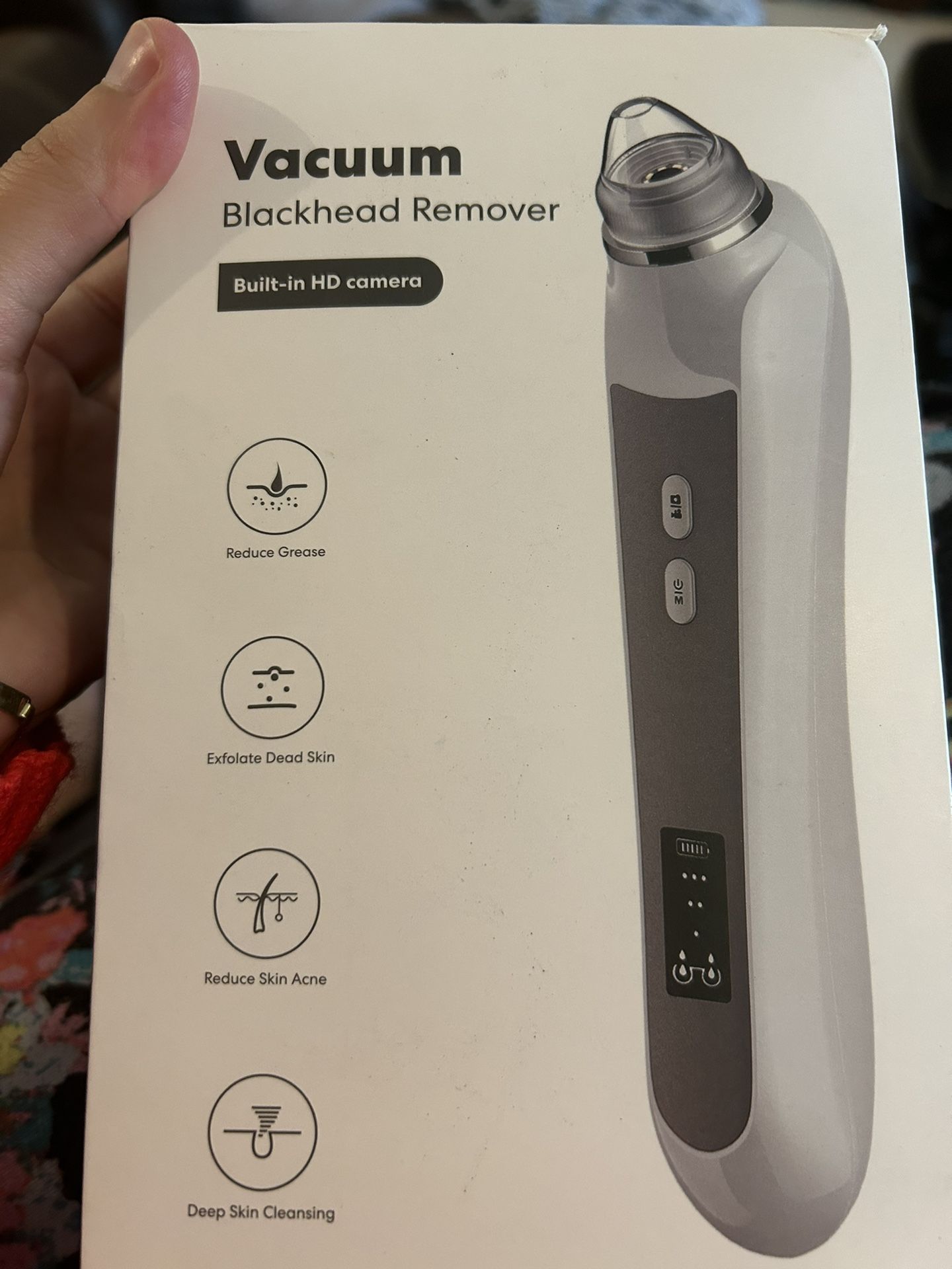 Electric vacuum blackhead remover build in he camera 