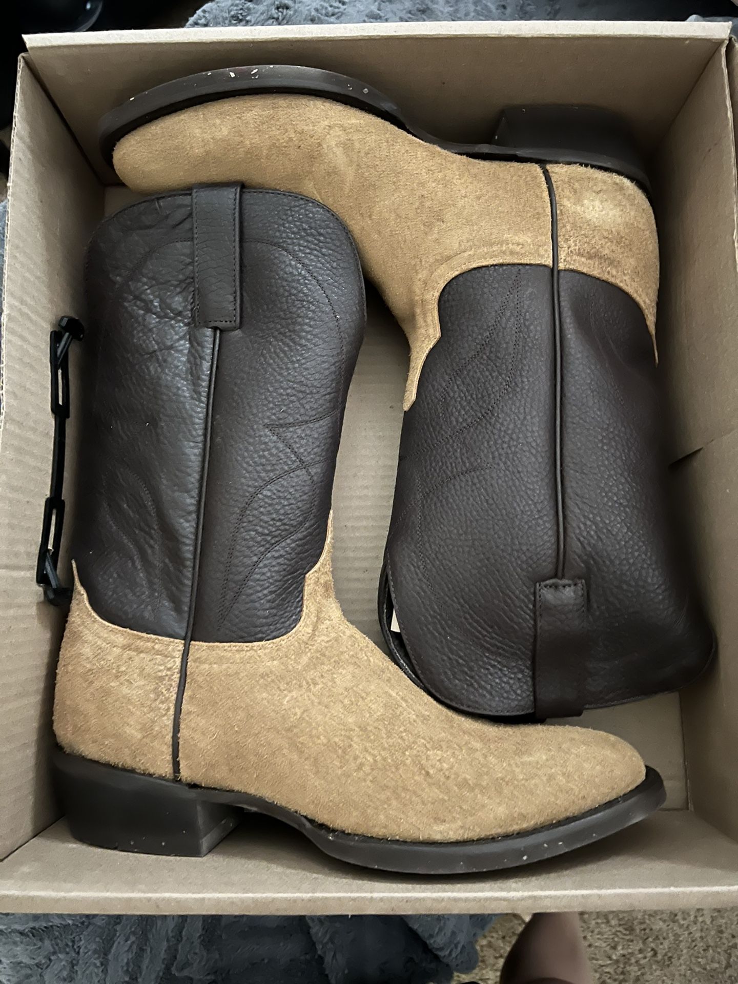 Filson Azulado Boots for Sale in Surprise, AZ - OfferUp