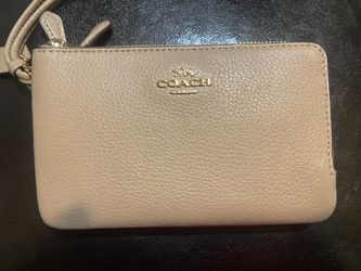 Coach Woman’s Wallet