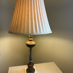 Vintage Hollywood Stiffel Lamp 