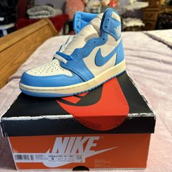 Jordan 1 Retro High OG UNC