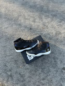 Jordan 11 Space Jam Size 12 Men Gently Worn
