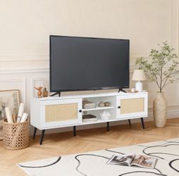 100% Brand New in box 58” White TV Stand, Wood Fluted Modern Farmhouse Entertainment Center up to 70” TV