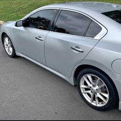 2011 Nissan Maxima