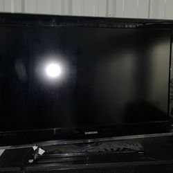 40 Inch Flat Screen For Sale