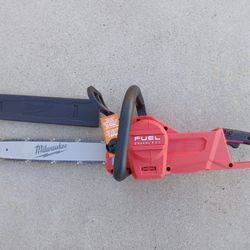 ****************MILWAUKEE M18 FUEL 16 INCH CHAINSAW 2727-20 BRAND NEW NEVER USED