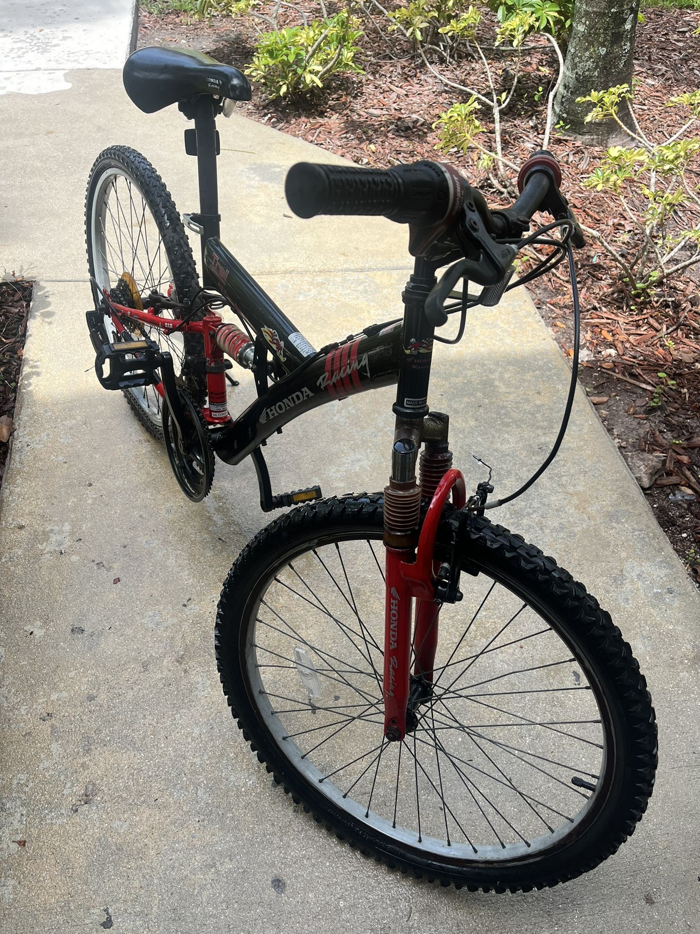 Honda Racing 24” Trail Winder Mountain Bike MC09M04Y