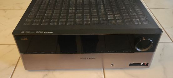 Harman Kardon AVR 1565 5.1-channel audio/video receiver