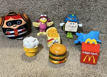 Vintage McDonald’s Dinosaur Changeable Hamburglar Squishmallows Birdie pvc plane