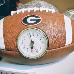 Ga Bulldogs Clock
