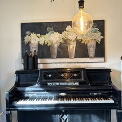 Wurlitzer Piano 