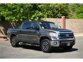 2015 Toyota Tundra CrewMax