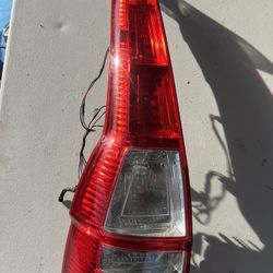 Honda CRV 2010 Driver Side L Tail light OEM