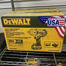Dewalt Xr 1/2in Impact Wrench Kit 