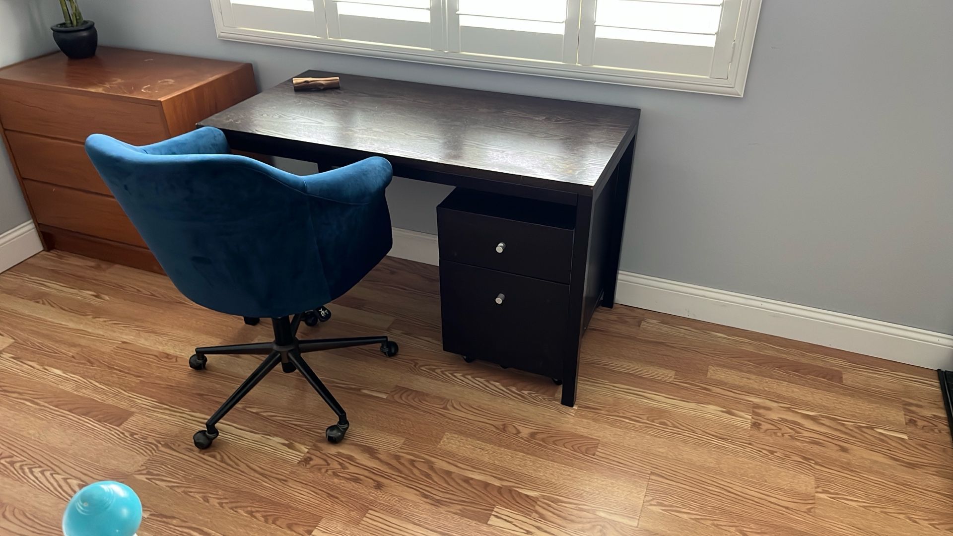 Functional Desk And Filing Cabinet