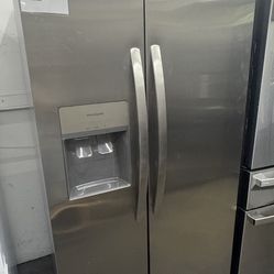 FRIGIDAIRE 36 in. 26 cu. ft. Standard Depth Side by Side Refrigerator