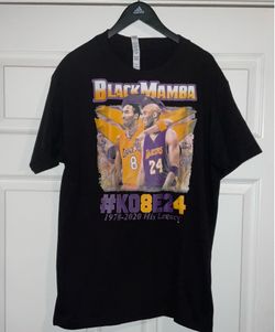Kobe Bryant Black Mamba 8/24 Lakers Legacy T-shirt Adult Size Medium New