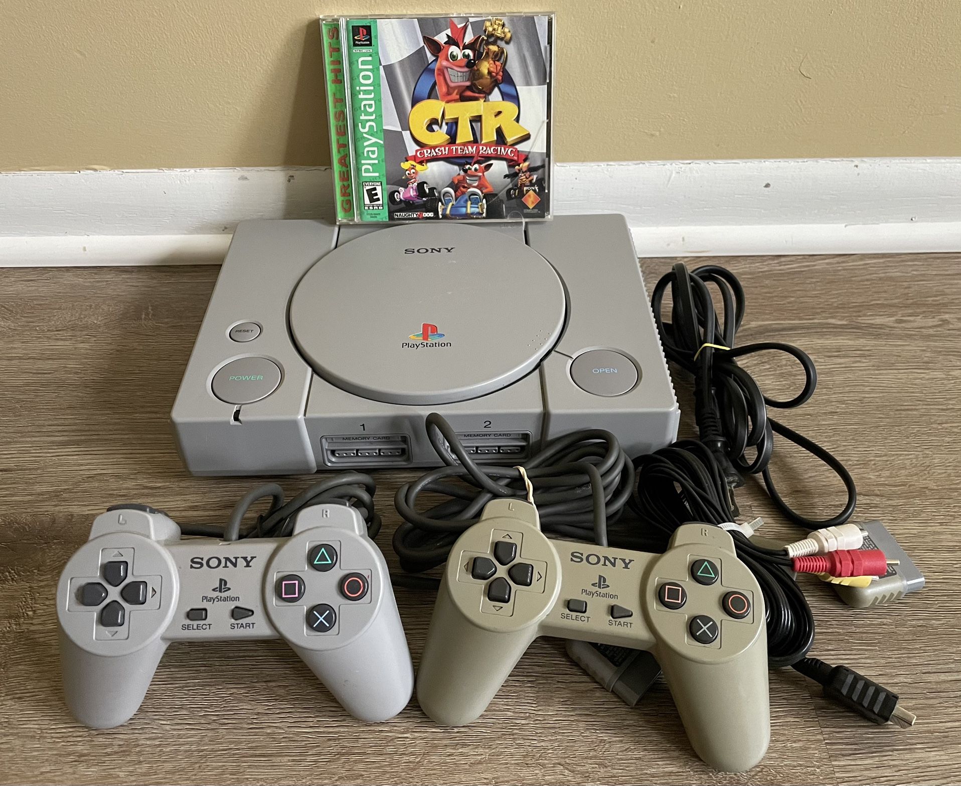 PlayStation 1 SCPH-7501