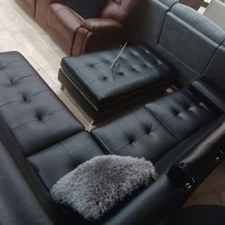 *Spectacular Deal*---Ibiza Gorgeous Leather Sectional Sofa W/Ottoman---Delivery And Easy Financing Available 👌 
