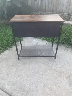 Night Stand [11.82"D x 23.62"W x 23.63"H]