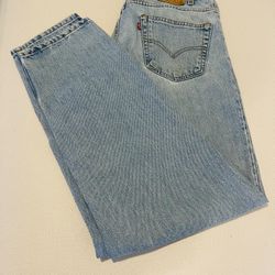 Men’s Vintage 90’s Levi's 560 Comfort Relaxed Baggy Fit Tapered Leg Blue Denim Light Wash Jeans Size 34X34 