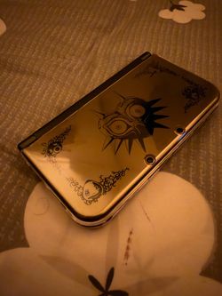 New Nintendo 3DS XL Majora's Mask Limited Edition obo