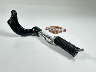 04-22 Harley Davidson Sportster Forty-Eight XL1200C OEM Front RH Foot Rest Mounts 42652-04.B2.OBO. SM9KNT0676