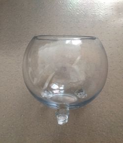Round vase