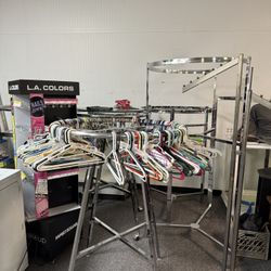 Shelves & Clothing Racks