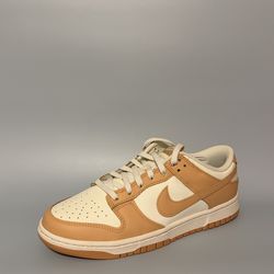 Nike Dunk “Harvest Moon” Size 9 Men