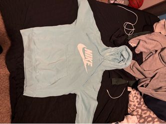 Bright blue Nike sweatshirt (size medium)