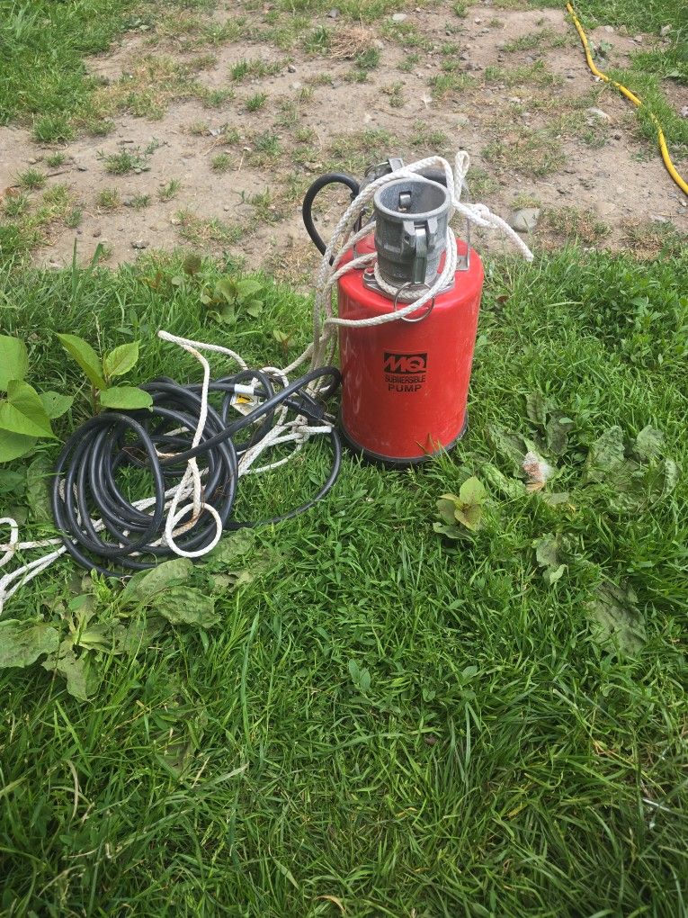 Submersible Pump